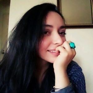 Meet your Posher, Veronica